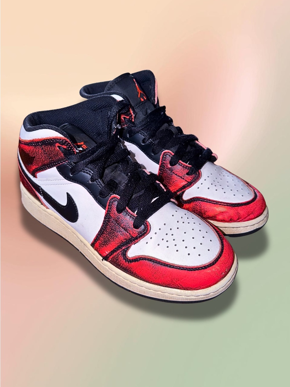 Air Jordan 1 Mid SE Wear-Away Chicago GS 6Y Red Black FB0568-006